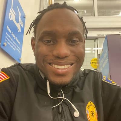 Hazeezabiola_001