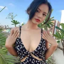 Chloe_me6