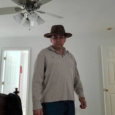 Robert lainez