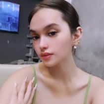 Bella21