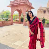 komal sharma