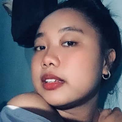 roselyn santiago