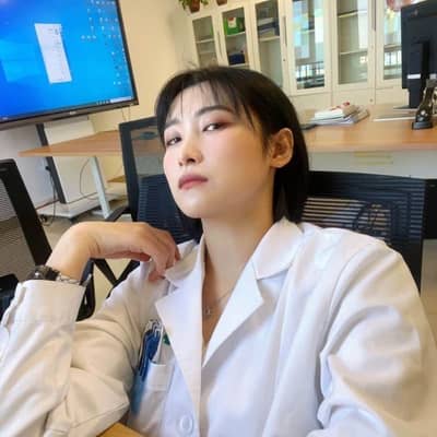 Carolynchen