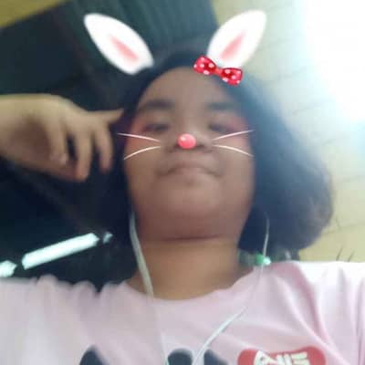 Nicole310860