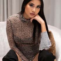Yanna14