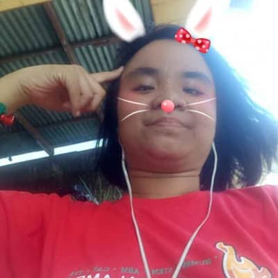 Nicole319998