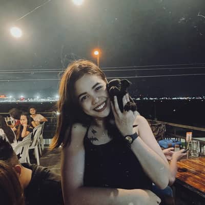Nayeli27