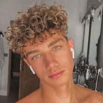 Jonnyd